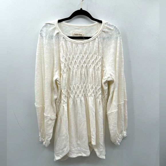 FREE PEOPLE SNOWBELL Babydoll cream boho milkmaid raglan sleeve oversd top NWOT - Picture 3 of 16